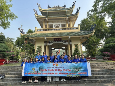 Hoạt động Về nguồn chào mừng 26/3: Tôn vinh lịch sử, truyền thống vẻ vang của Đoàn TNCS Hồ Chí Minh