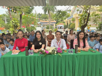 Trường Tiểu học Phú Lợi phối hợp với trường Trung tiểu học Việt Anh 3 tổ chức chương trình tuyển sinh lớp 6