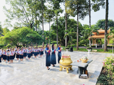 Liên Đội trường tiểu học Phú Lợi tổ chức hội thu phong trào “Nuôi Heo Đất” năm học 2024-2025