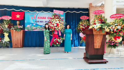 Lễ khai giảng năm học 2018 - 2019