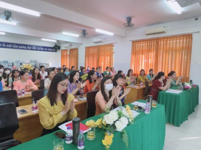 Trường Tiểu học Phú Lợi đón đoàn thực tập sư phạm 2 Trường Đại học Thủ Đầu Một