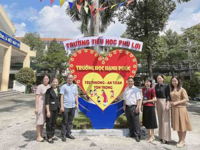 trường Tiểu học Phú Lợi vinh dự đón tiếp đoàn lãnh đạo thành phố đến thăm trường năm học 2023-2024