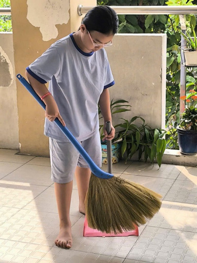Chung tay xanh hóa lớp học – góp phần giữ gìn môi trường
