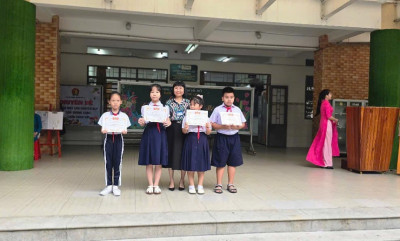 Trường Tiểu học Phú Lợi trao giải thưởng hội thi “Kể Chuyện Theo Sách”