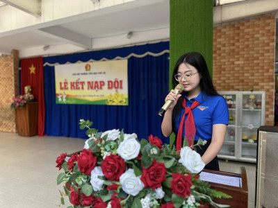 Trường Tiểu học Phú Lợi tổ chức lễ kết nạp đội viên năm học 2024-2025