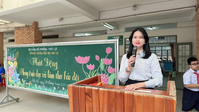 Liên Đội Tiểu học Phú Lợi triển khai phong trào “đọc và làm theo báo đội” năm học 2025 – 2026