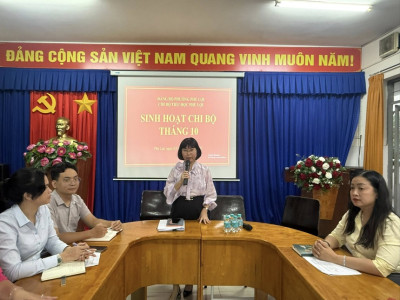 Họp mặt Kỷ niệm Ngày Nhà Giáo Việt Nam 20/11 tại Trường Tiểu Học Phú Lợi