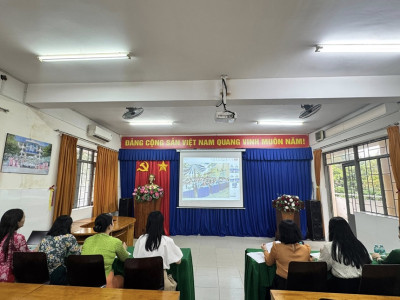 Cán bộ, giáo viên Trường Tiểu học Phú Lợi tập huấn chuyên đề " Ứng Dụng Trí Tuệ Nhân Tạo Trong Dạy Học Tiếng Việt Cho Học Sinh Tiểu Học"