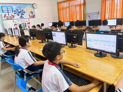 Trường Tiểu học Phú Lợi tổ chức Lễ khai mạc Giải thể thao học sinh cấp trường năm học 2025 - 2026