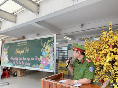 Trường Tiểu học Phú Lợi tổ chức chuyên đề “Xây Dựng Tình Bạn Đẹp – Nói Không Với Bạo Lực Học Đường”