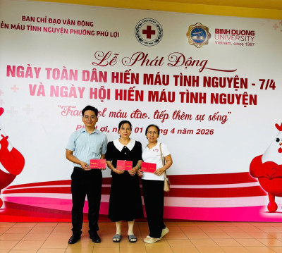 Giáo viên trường Tiểu học Phú Lợi tham gia hiến máu tình nguyện