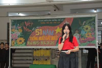 Trường TH Phú Lợi sinh hoạt kỷ niệm 30/4