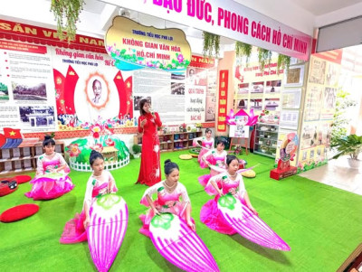 Trường Tiểu học Phú Lợi tổ chức vui hội trăng rằm – trao yêu thương, đón trung thu ấm áp năm học 2026–2027