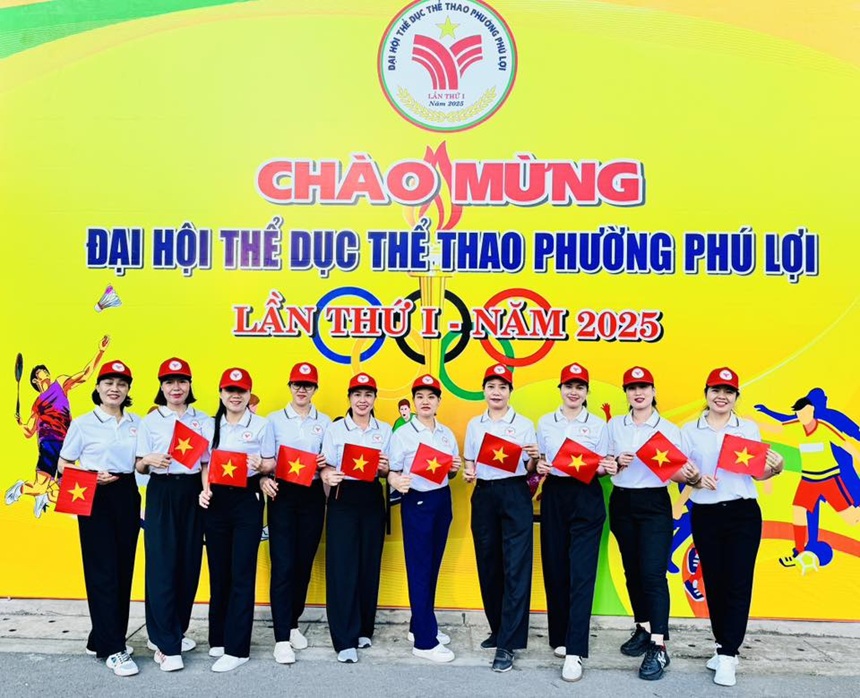 Trường Tiểu học Phú Lợi tham gia diễu hành đại hội thể dục thể thao phường phú lợi lần thứ I – năm 2025