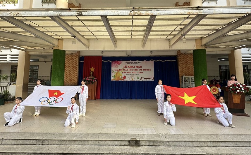 Trường Tiểu học Phú Lợi tổ chức Lễ khai mạc Giải thể thao học sinh cấp trường năm học 2025 - 2026