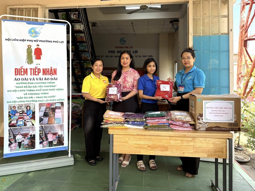 Trường Tiểu học Phú Lợi hưởng ứng chương trình “5.000 Bộ Áo Dài Yêu Thương”