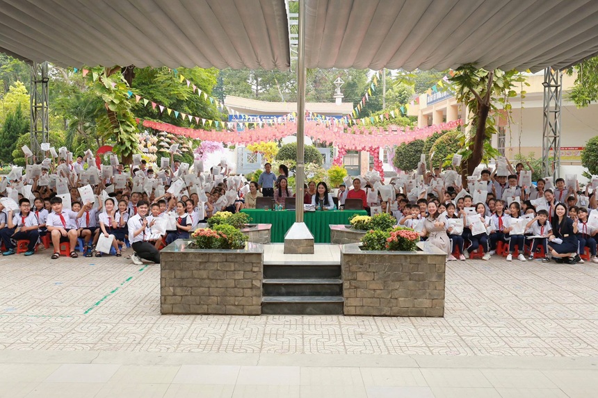 trường Tiểu học Phú Lợi tổ chức chương trình tư vấn định hướng chuyển cấp cho học sinh lớp 5